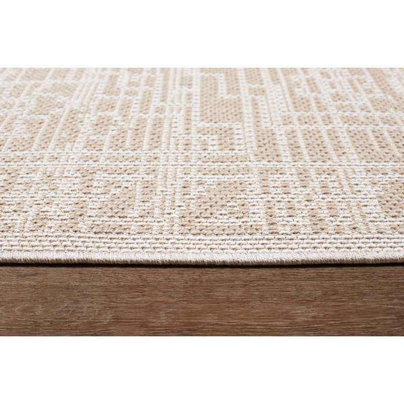 Sadowski Polypropylene Beige/White Indoor/Outdoor Rug, Runner 2'2" x 7'6"