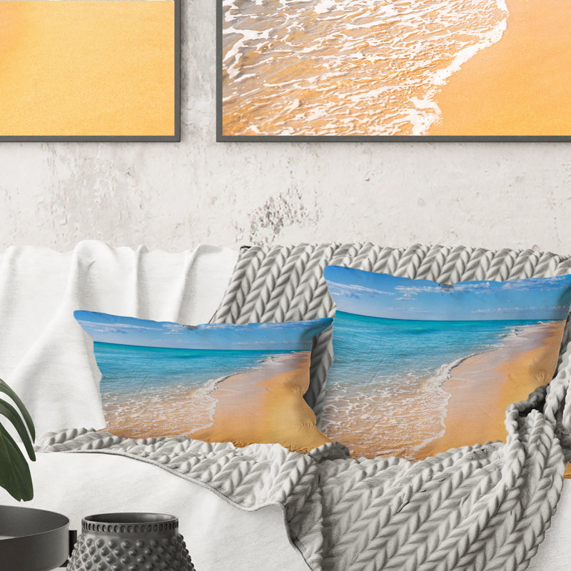 Coussin Blue Ocean avec plage orange - imprimé nautique et côtier