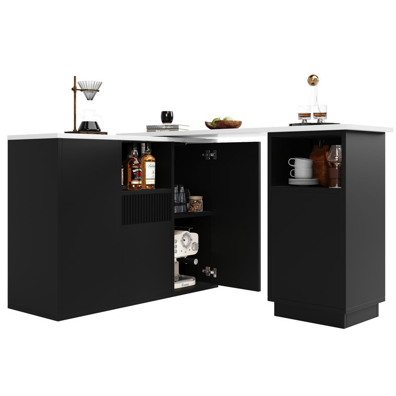 Birkhild Dining Table