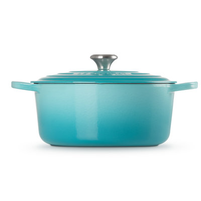 Le Creuset Signature Enameled Cast Iron Round Dutch Oven with Lid