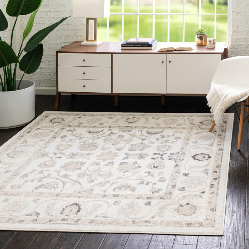 Hilley Oriental Indoor Rug, Square 7'10"