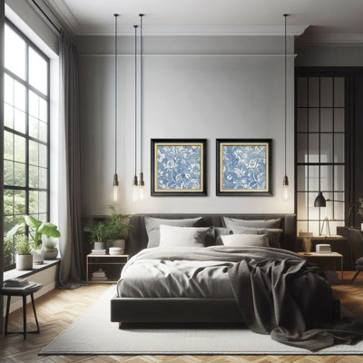 «Blue and White Vintage Floral Botanical Motif», impression encadrée sur papier, 2 pièces