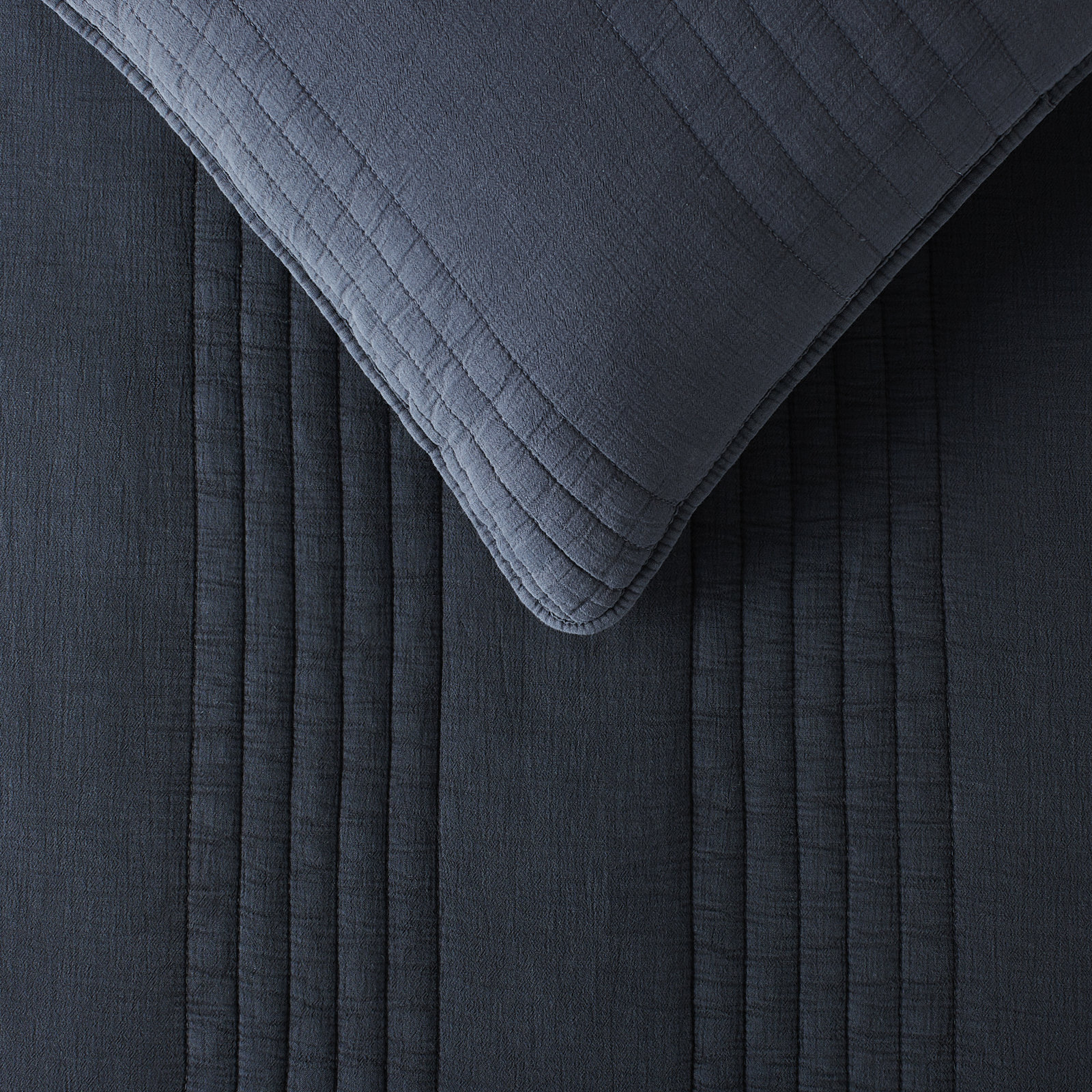 Cotton Quilt Set, Queen Quilt + 2 Standard Shams, Navy