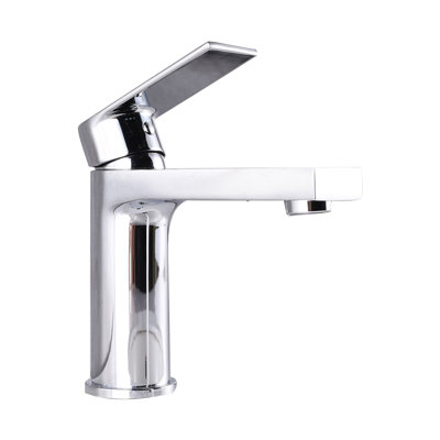 Single Handle Lavatory Faucet In Chrome Finish