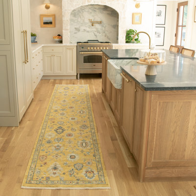 Elleanna Vintage Oriental Yellow/ Multi Area Rug