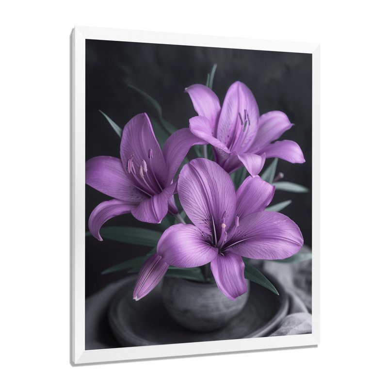 Reproduction d'art moderne lys mauves et noirs modernes, Cadre flottant brun, H 34 po x l 44 po