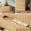 Commode 6 tiroirs cannelée en bois-201203500