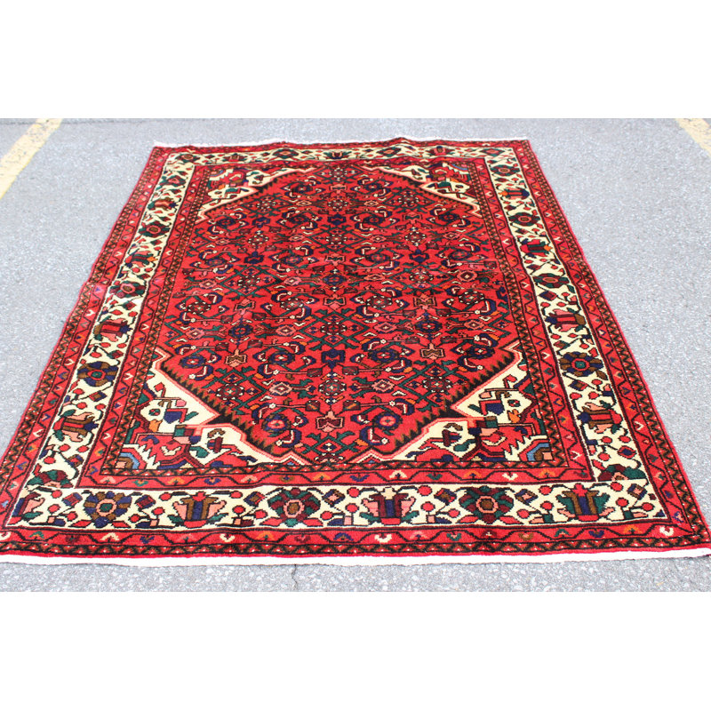 Tapis rouge médaillon hexagonal 5X7