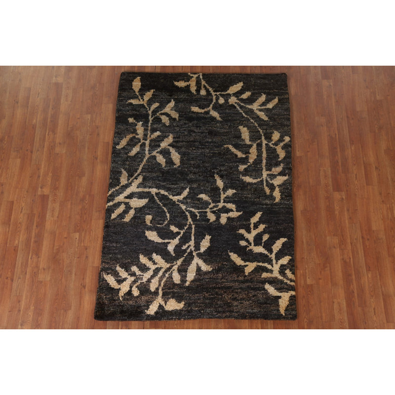 Tapis abstrait noir 5 x 7