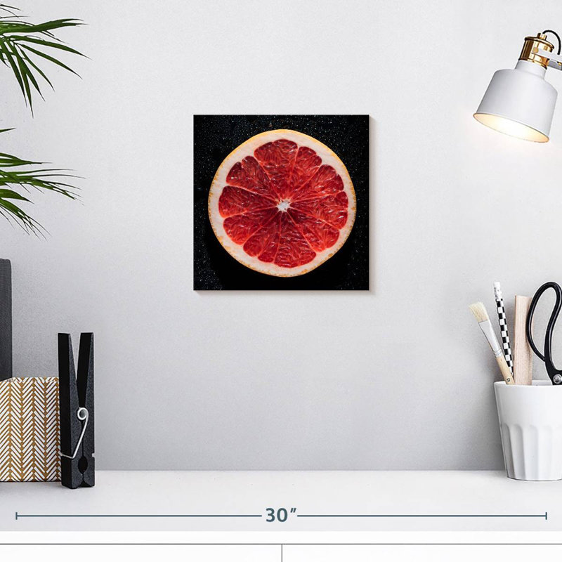 Yarlin Grapefruit, 10" H x 10" W