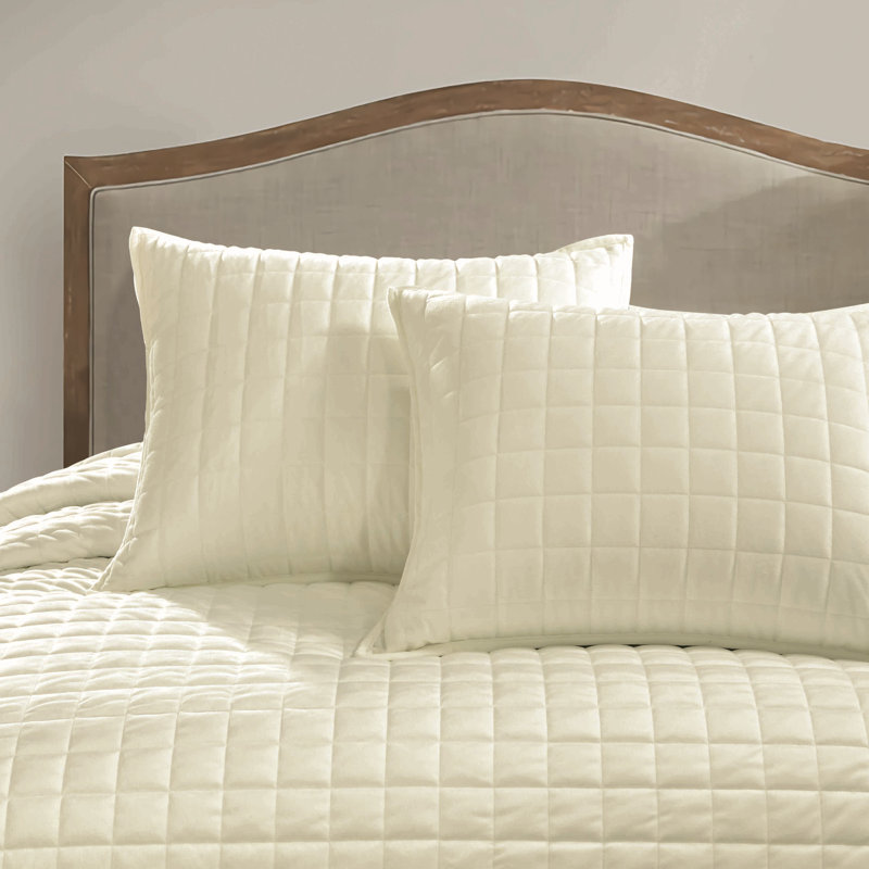Polyester Quilted Checkered Quilt Set, Ivory, King Quilt + 2 King Shams