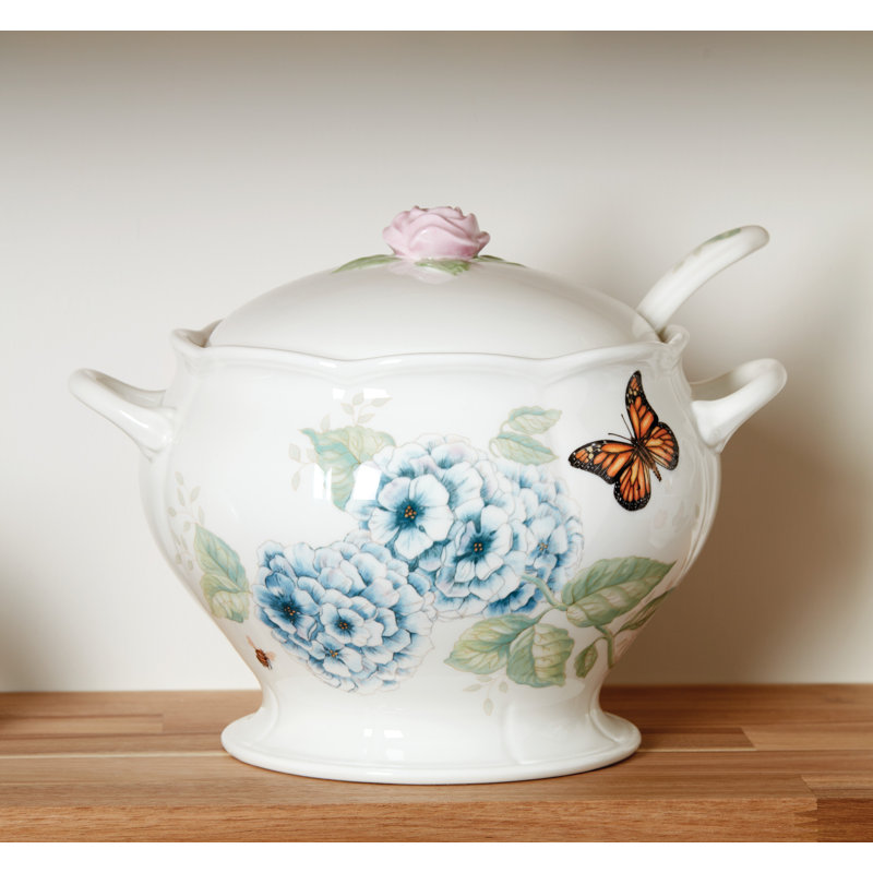 4.7 qt. Tureen 2 Piece Set