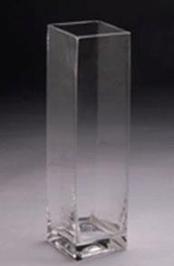 Vase carré en verre, H 23 po x l 5 po x p 5 po