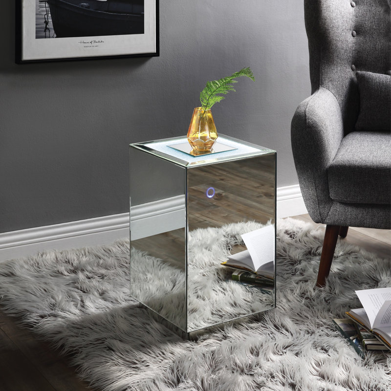 Accent Table w/LED