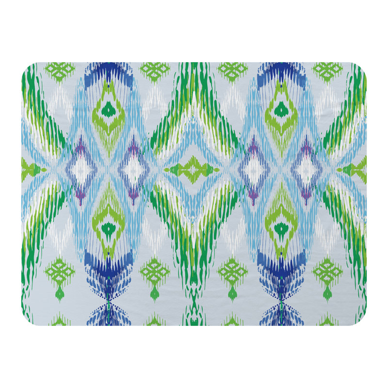Polen Quilted Throw Blanket