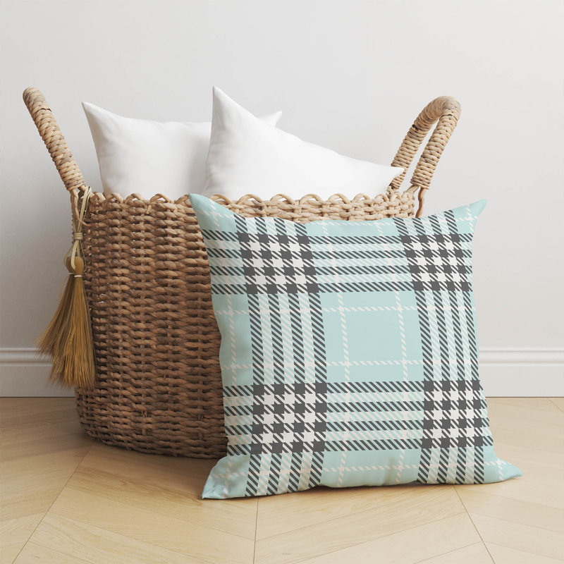 Coussin Christopher, H 16 po x l 16 po, Bleu clair / bleu