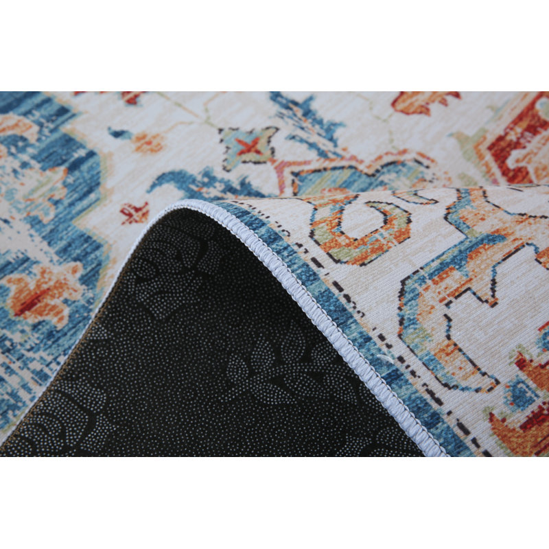 Modern Distressed Heriz Machine Washable Area Rug with Built-in Padding and Non-Slip Backing, Rectangle 4' x 6'