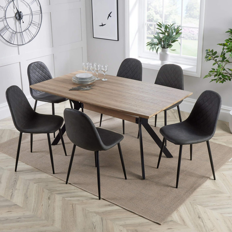 Bendooragh 6 - Person Dining Set
