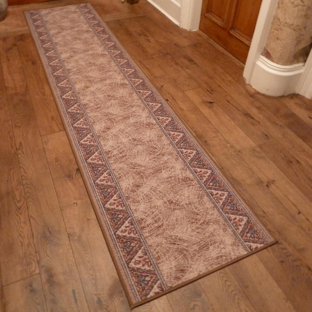 Bannister Looped/Hooked Brown Hallway Runner Rug