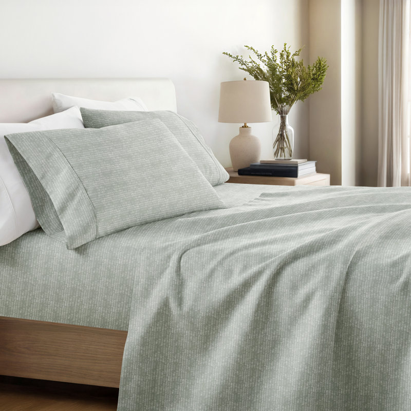 4 Piece Delicate Details Pattern Sheet Set, Full Sheet Set with 2 Standard Pillowcase, Green Mist Geometric