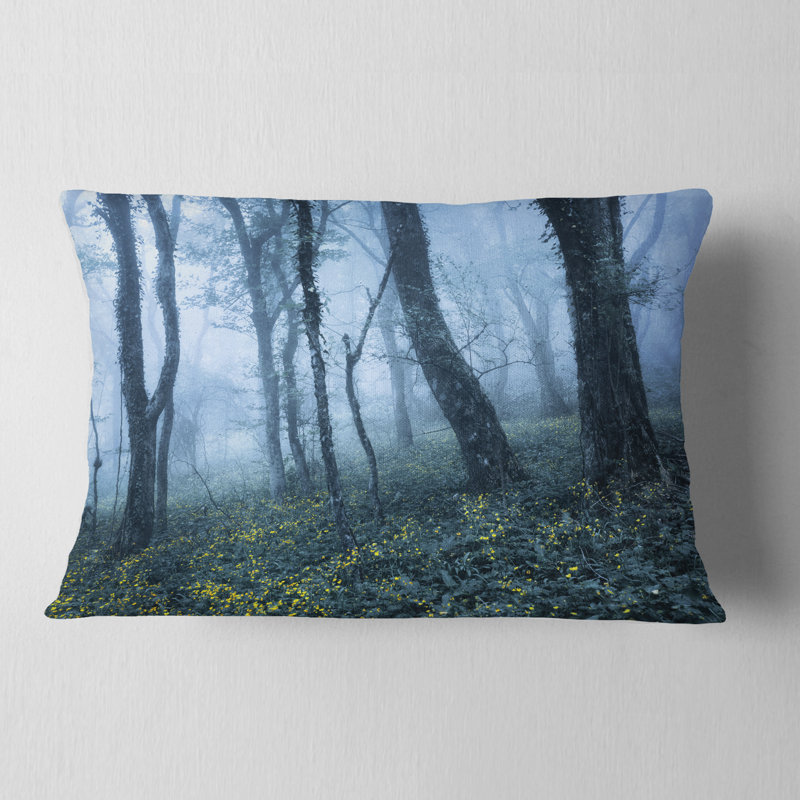 Coussin lombaire Schafer Landscape Trees in Foggy Spring Forest