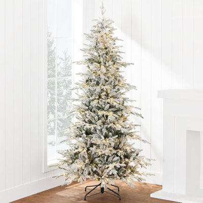 Arbre de Noël Aspen, sapin noble artificiel floqué 4,5 pi, lumières de Noël blanches et multicolores pré-éclairées de qualité supérieure