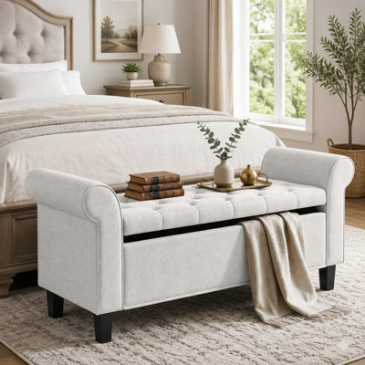 Banc de rangement capitonné avec repose-pieds
