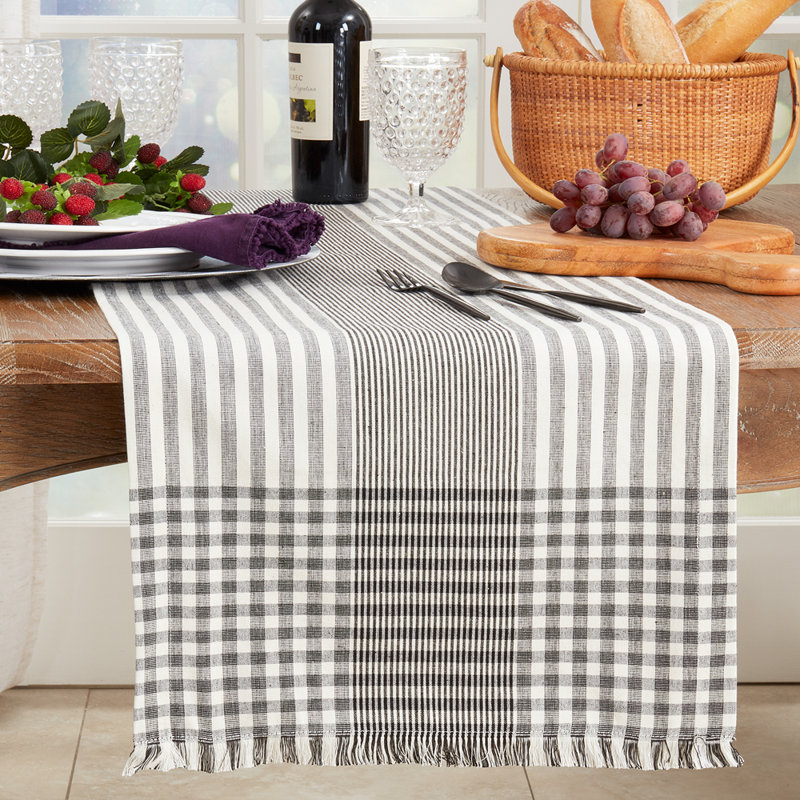 Chemin de table rayé noir et blanc avec table à franges en coton l 16 po x L 72 po