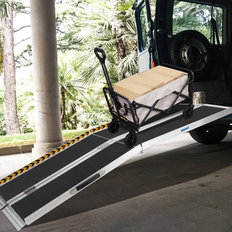 Rampe pliante en aluminium pour fauteuil roulant 8pi pour portes et marches - Rampe de seuil résistante d'une capacité de 600 lb avec surface antidérapante pour l'entrée à la maison, les scooters et l'accès aux personnes âgées