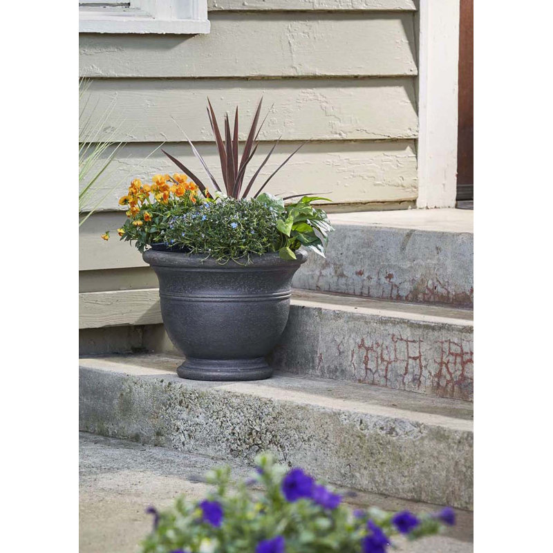 Jardinière 19 "Jean Pierre, Brownstone, Brownstone, H 11 po x l 14,96 po x P 14,96 po