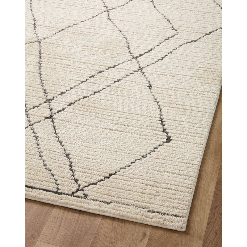 Kismet Geometric Machine Made Power Loom Polyester Area Rug in Ivory/Charcoal, Rectangle 5'3" x 7'6"