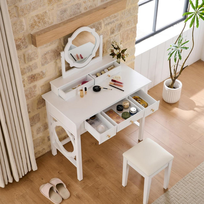Coiffeuse compacte