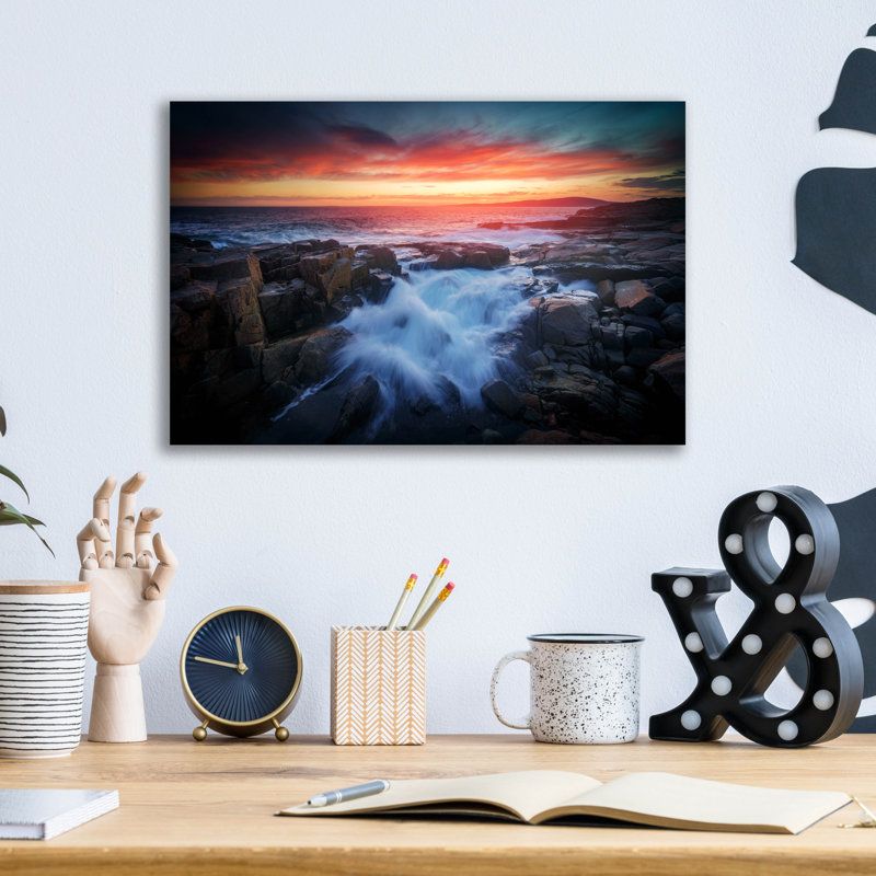«Red Sky At Dusk» par Rick Berk, art mural en verre acrylique, H 12 po x l 16 po x P 0,13 po
