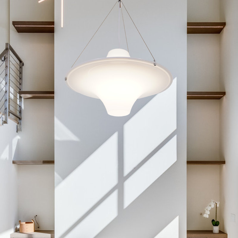 Lustre 20 pouces avec ampoules Creative Ufo