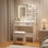 Coiffeuse moderne avec lumières DEL, miroir coulissant, 4 tiroirs, tabouret, prise de courant et tablettes ouvertes - coiffeuse de chambre à coucher avec éclairage réglable