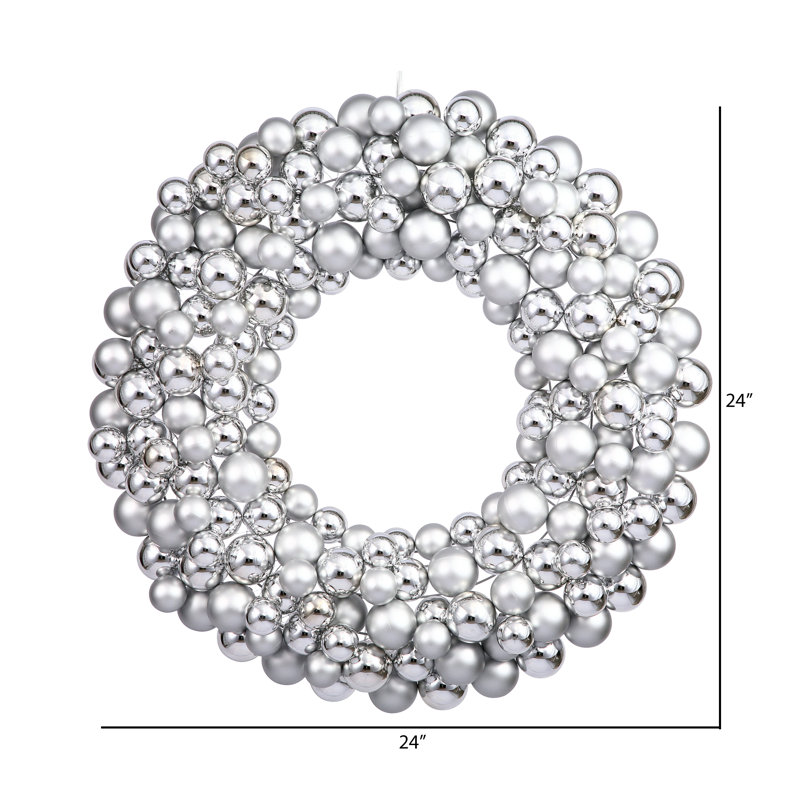 Couronne de boules brillantes et mates, Argent, L 24 po x H 24 po x P 3 po