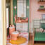 Maison de poupée en bois avec 50 accessoires Click & Play