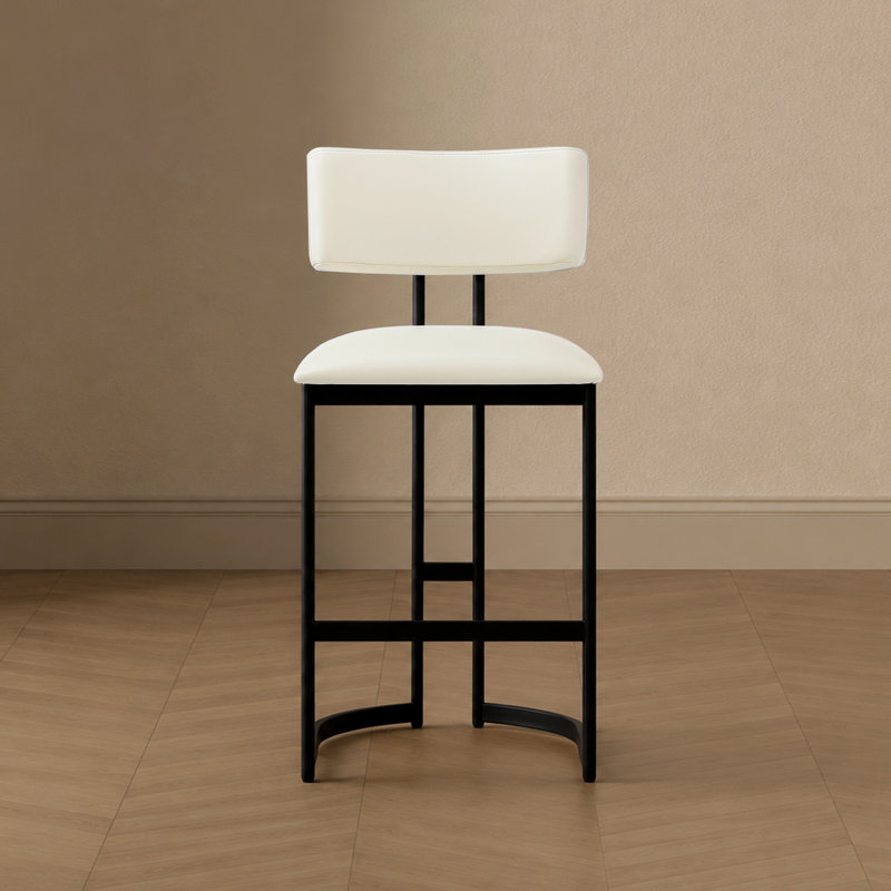 Tabouret de comptoir Juno, Ivoire ivoire, Tabouret de comptoir (siège d'une hauteur de 27 p