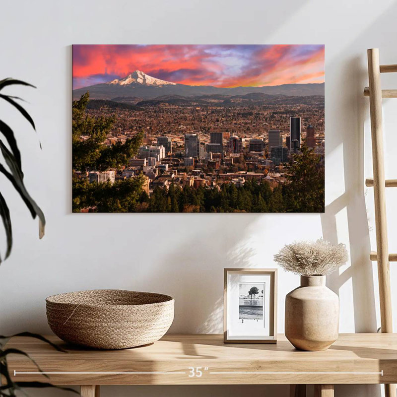 Ravi Portland, 16" H x 24" W