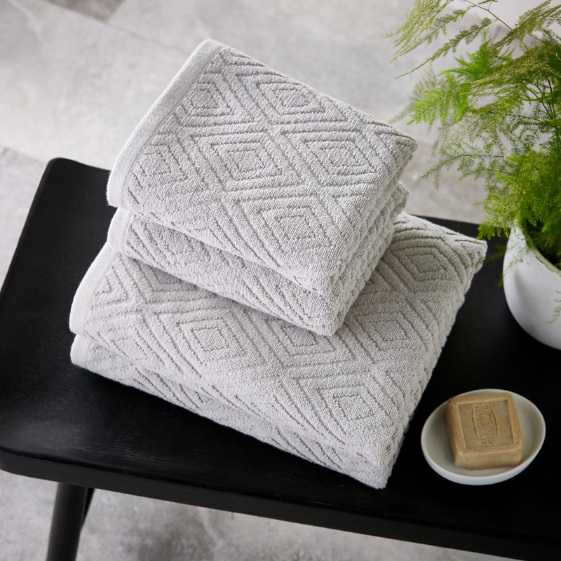 Diamond Geo Sculpted Cotton Towel 4 Piece Bale, Grey