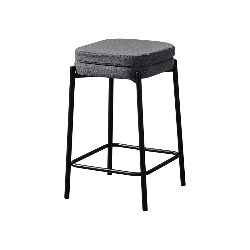 De 2 comptoirs contemporains sans dossier à hauteur de comptoir en tissu gris avec des pieds en métal noir pour la cuisine, des salles à manger modernes avec repose-pieds pratique