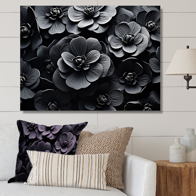 «Black Pansies Emerge From The Shadows I», reproduction sur toile, Toile tendue, H 16 po x l 32 po x P 1 po