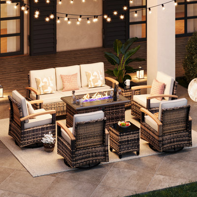 Ensemble de meubles de patio 8 pièces avec foyer d'extérieur Meissalivve, ensembles de conversation d'extérieur en osier avec 2 chaises berçantes pivotantes, canapé 3 places et table d'appoint (brun)