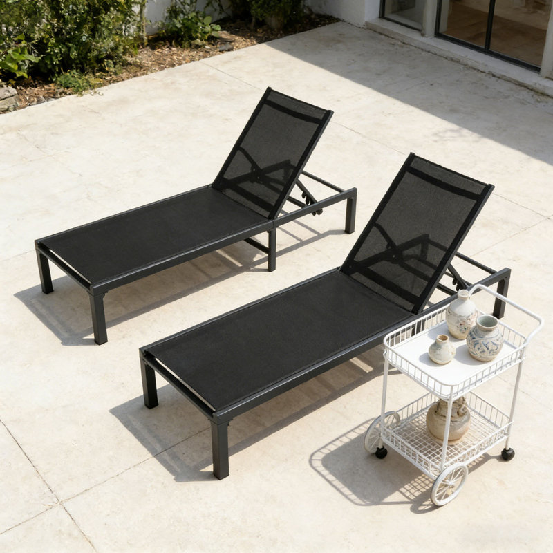 Chaise longue d'extérieur