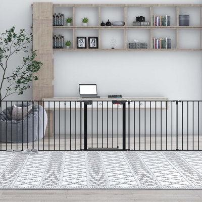 Barrière d'escalier 150 po 6 panneaux