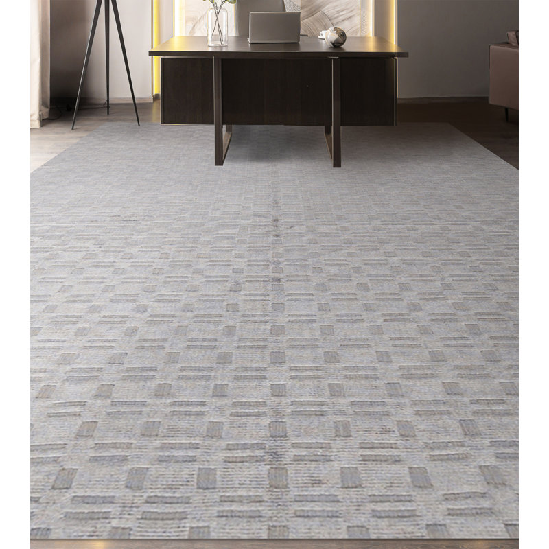 Geometric Area Rug in Silver, Rectangle 8'9" x 12'