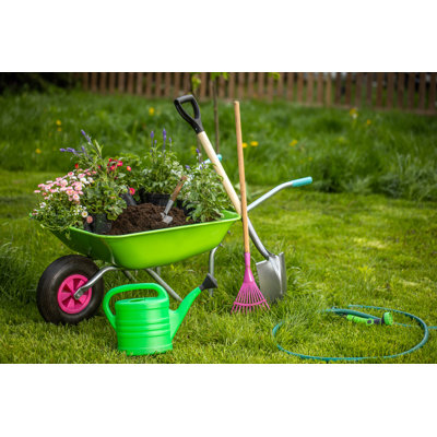" Gardening Tools "