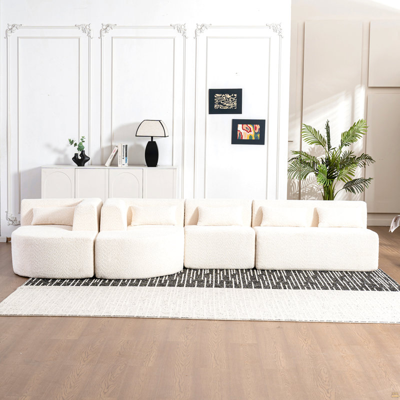 Canapé rembourré de 144 po avec deux méridiennes et cinq coussins de dossier, Beige