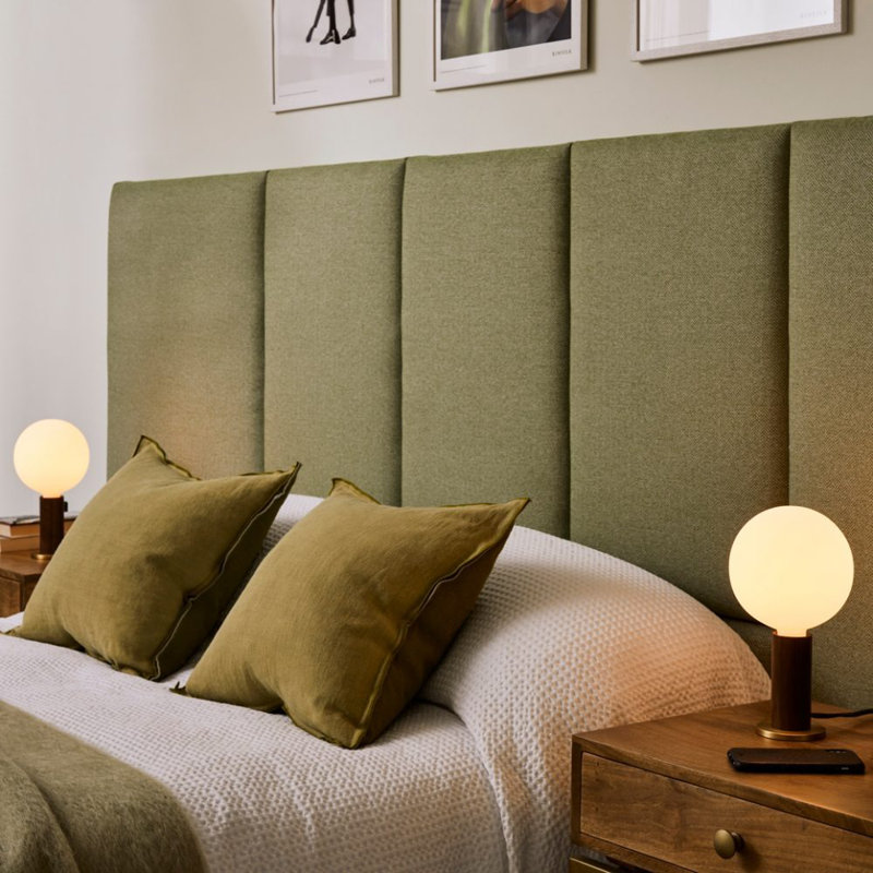 Knuckle Table Lamp