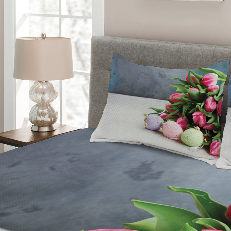 Eclectic Polyester Coverlet, King Bedspread + 2 Shams